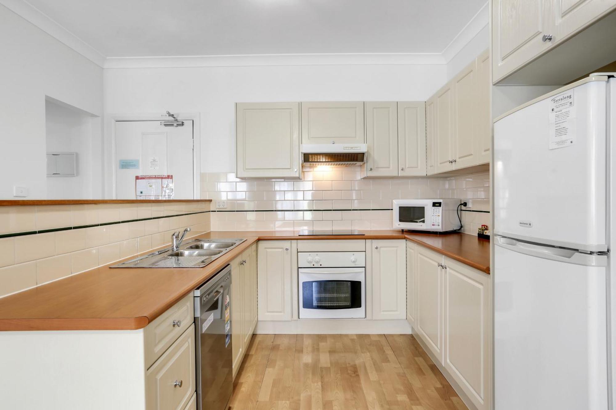Terralong Terrace Apartments Киама Экстерьер фото